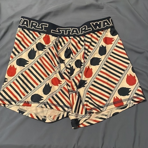 Star Wars Millenium Falcon Blue and Red Boxer Briefs Size Small - Picture 6 of 6
